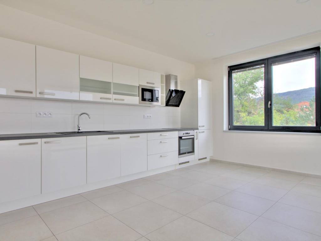 Pronájem bytu 2+kk 70 m2
