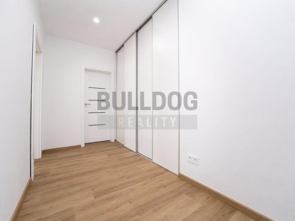 Pronájem bytu 2+kk 60 m2
