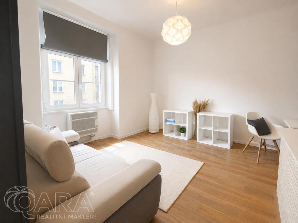 Prodej bytu 2+kk 40 m2, Praha – náhled fotky 7
