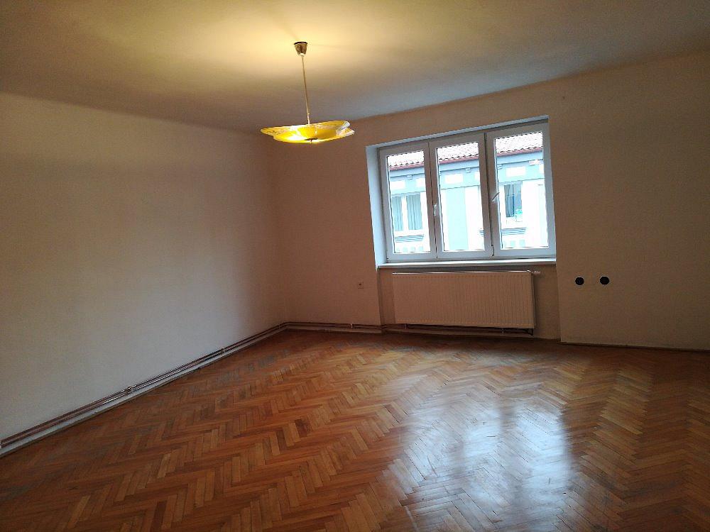 Pronajem bytu 2+1 65 m2
