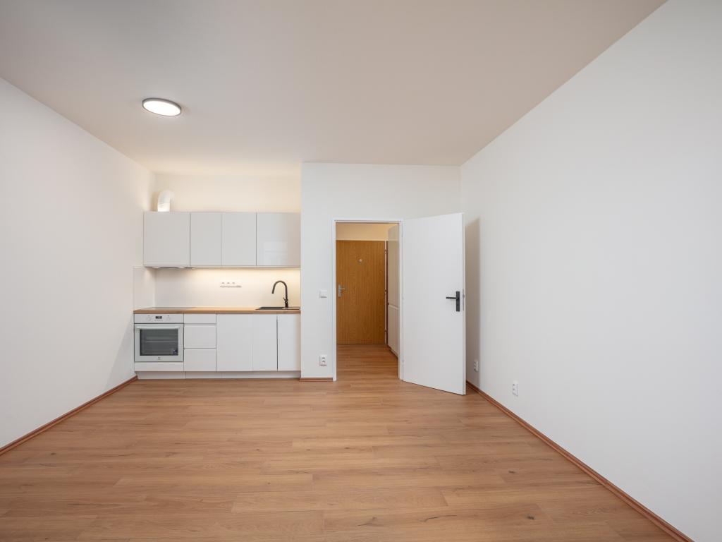 Pronájem bytu 1+kk 36 m2, Roztoky – náhled fotky 11