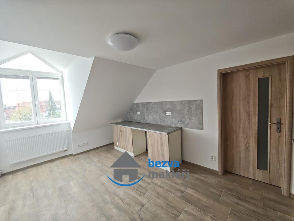 Pronájem bytu 3+1 88 m2