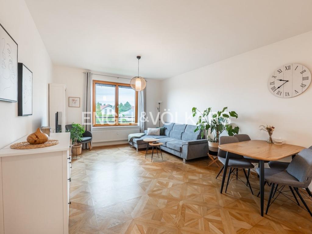 Pronájem bytu 2+kk 54 m2