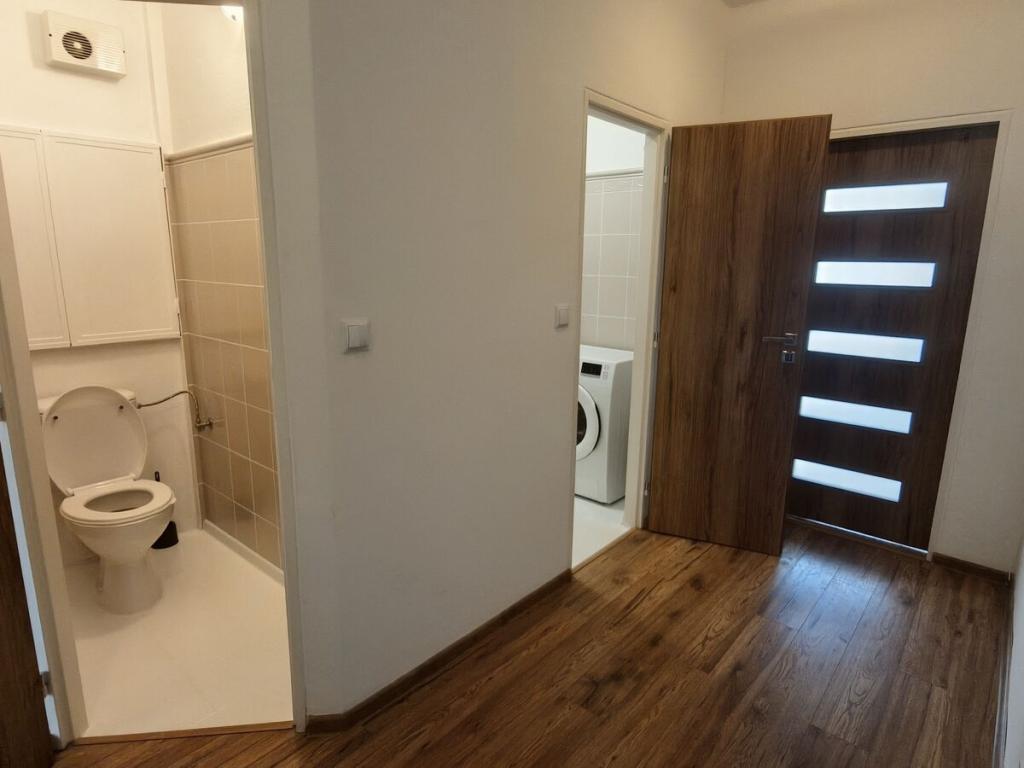 Pronájem bytu 3+1 88 m2, Ostrava – náhled fotky 15