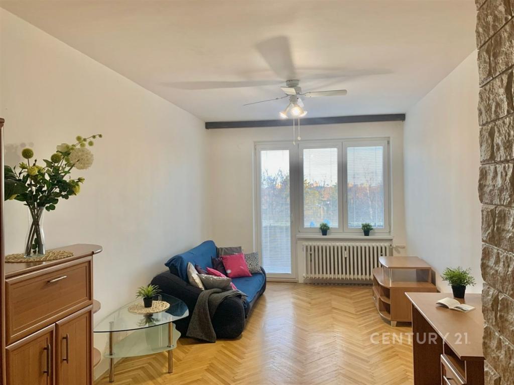 Pronájem bytu 2+1 54 m2