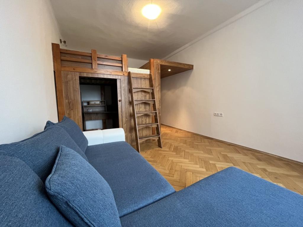 Pronájem bytu 2+1 59 m2