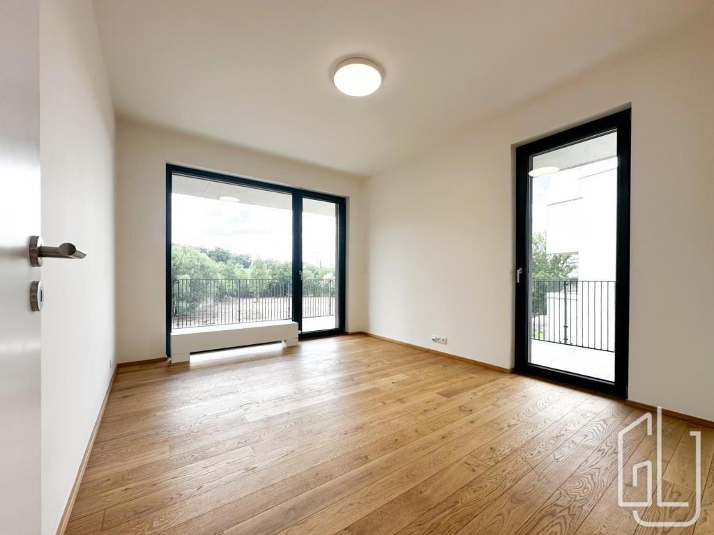 Pronájem bytu 2+kk 54 m2, Praha – náhled fotky 9