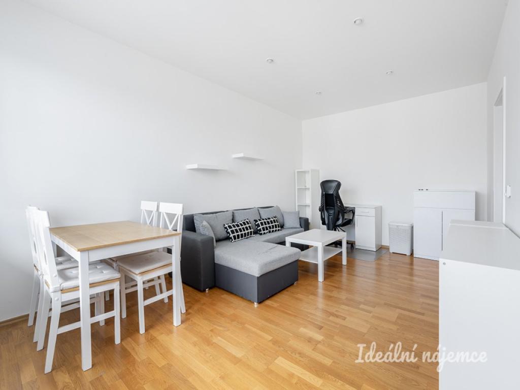 Pronájem bytu 2+kk 46 m2