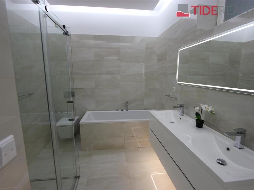 Pronájem bytu 3+kk 100 m2, Praha – náhled fotky 10