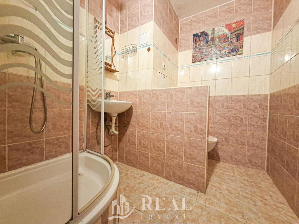 Pronájem bytu 1+kk 20 m2, Chomutov – náhled fotky 7