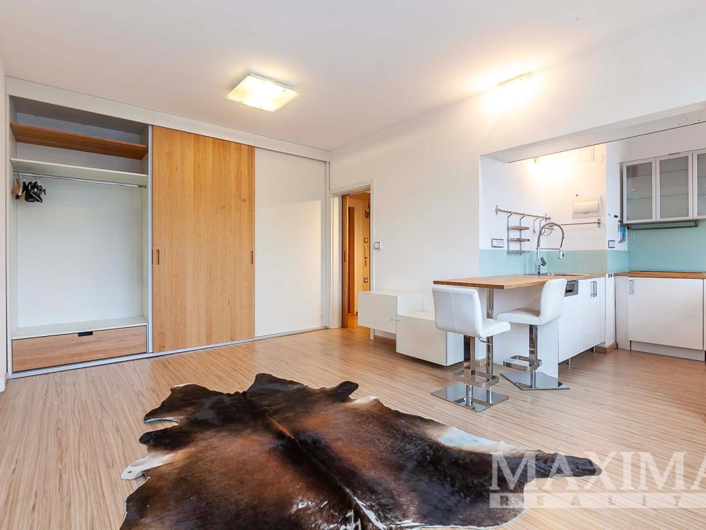 Pronájem bytu 1+kk 30 m2