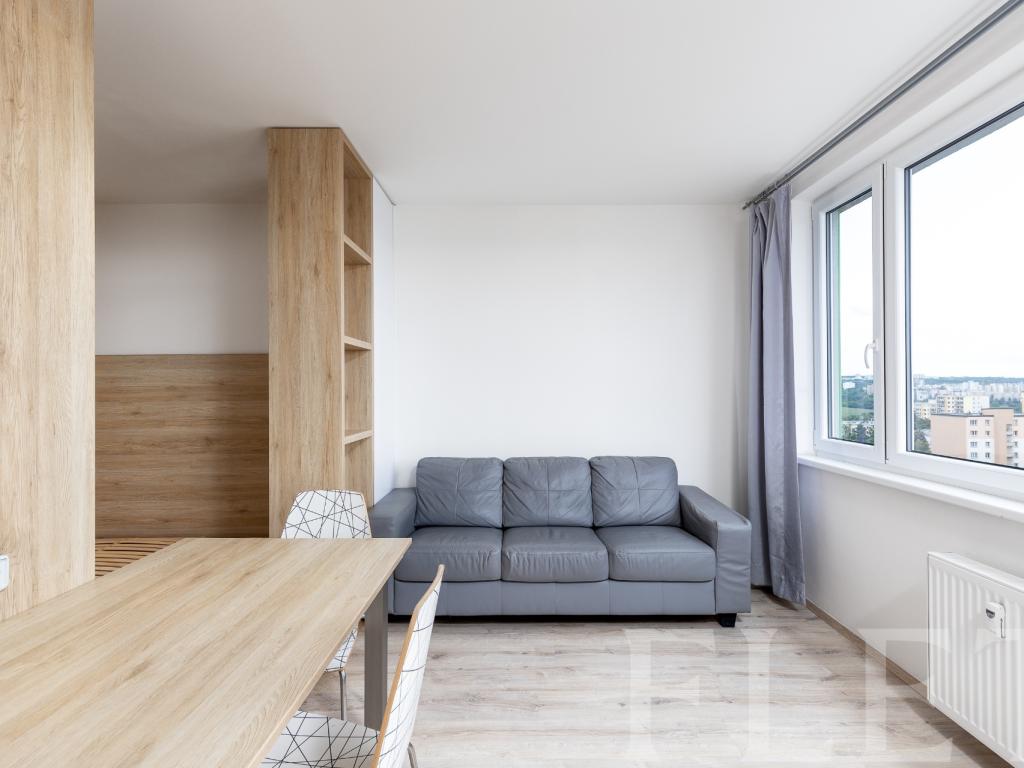 Pronájem bytu 1+kk 31 m2