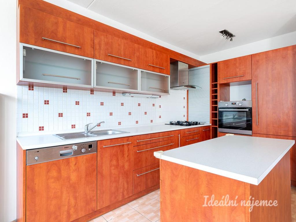 Pronájem bytu 3+kk 79 m2