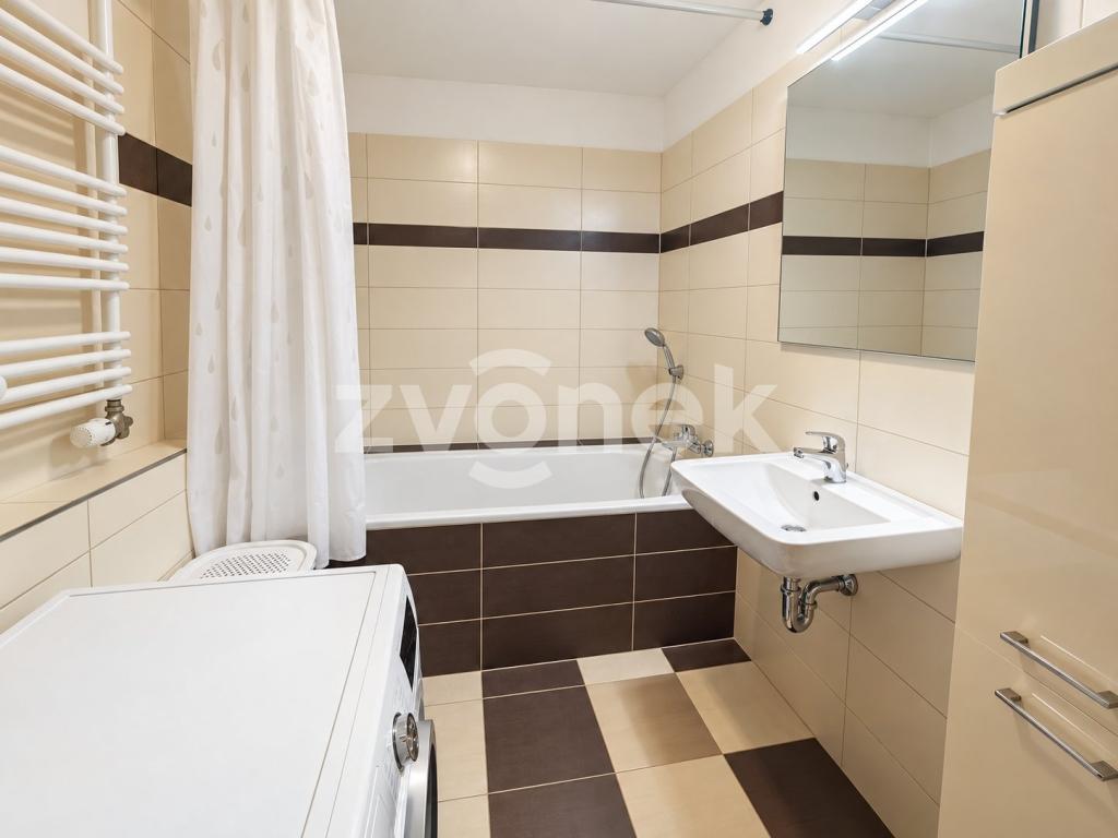 Pronájem bytu 2+kk 57 m2, Zlín – náhled fotky 4