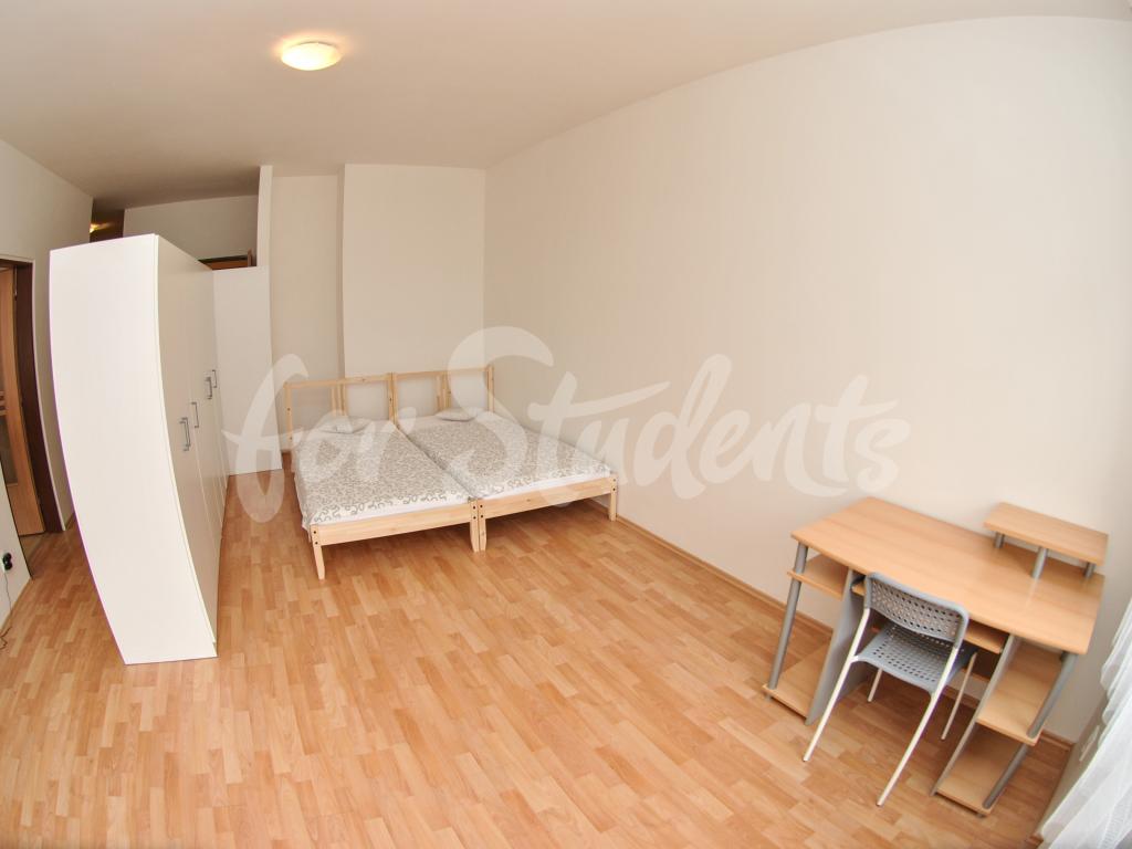Spolubydleni bytu 1 lůžko 22 m2