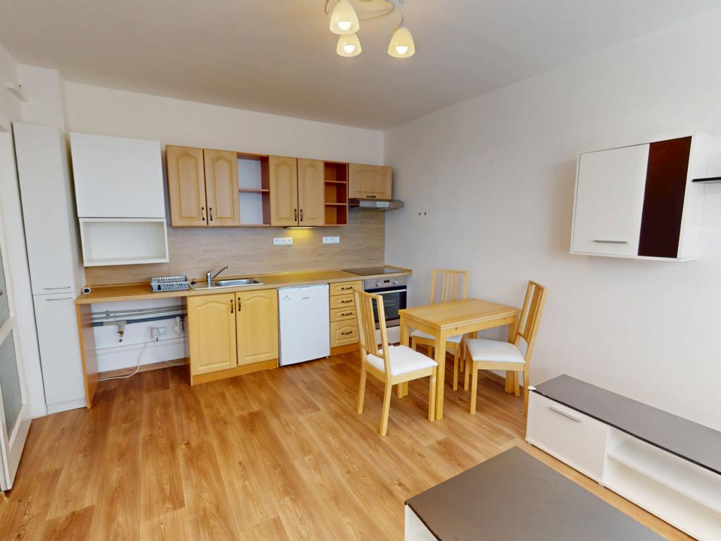 Pronájem bytu 1+1 30 m2