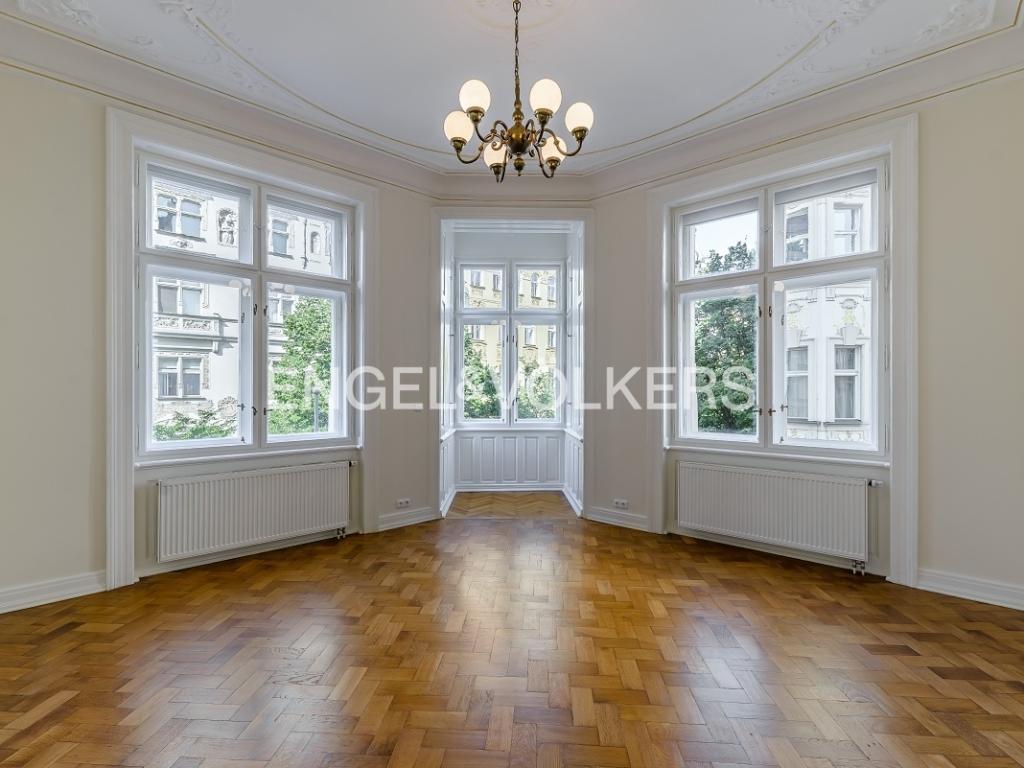 Pronájem bytu 4+1 151 m2