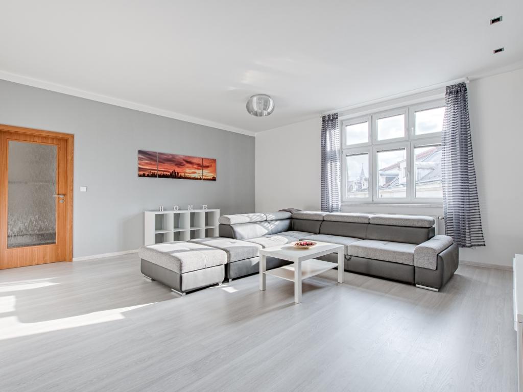 Pronájem bytu 4+1 122 m2