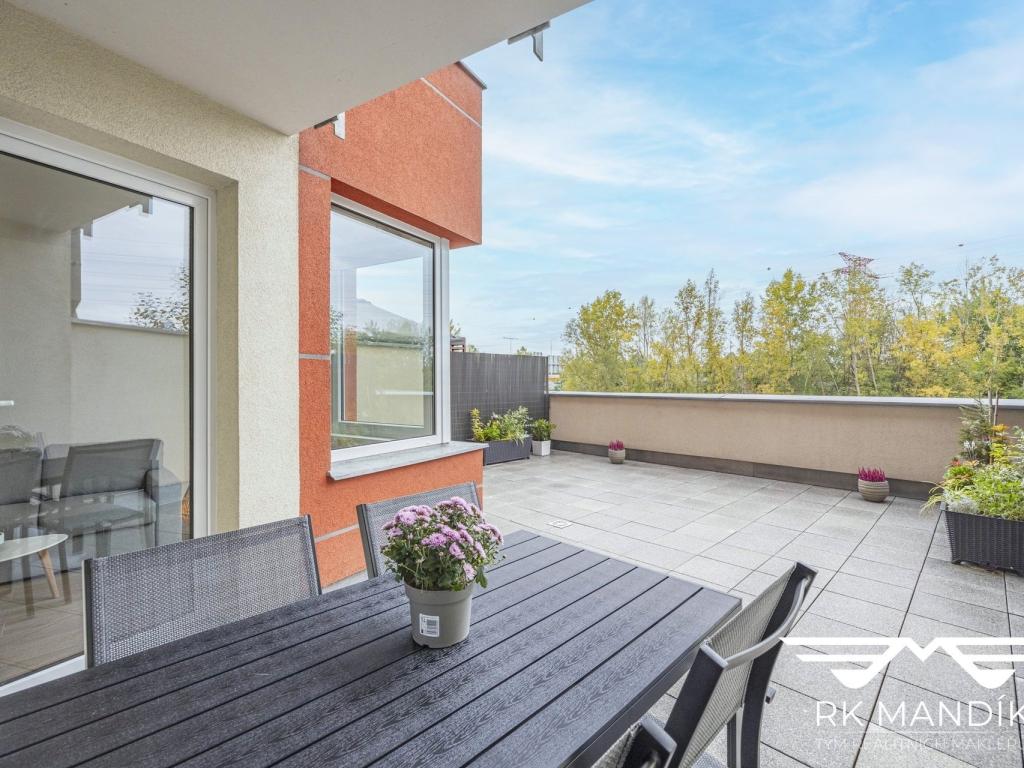 Pronájem bytu 2+kk 53 m2