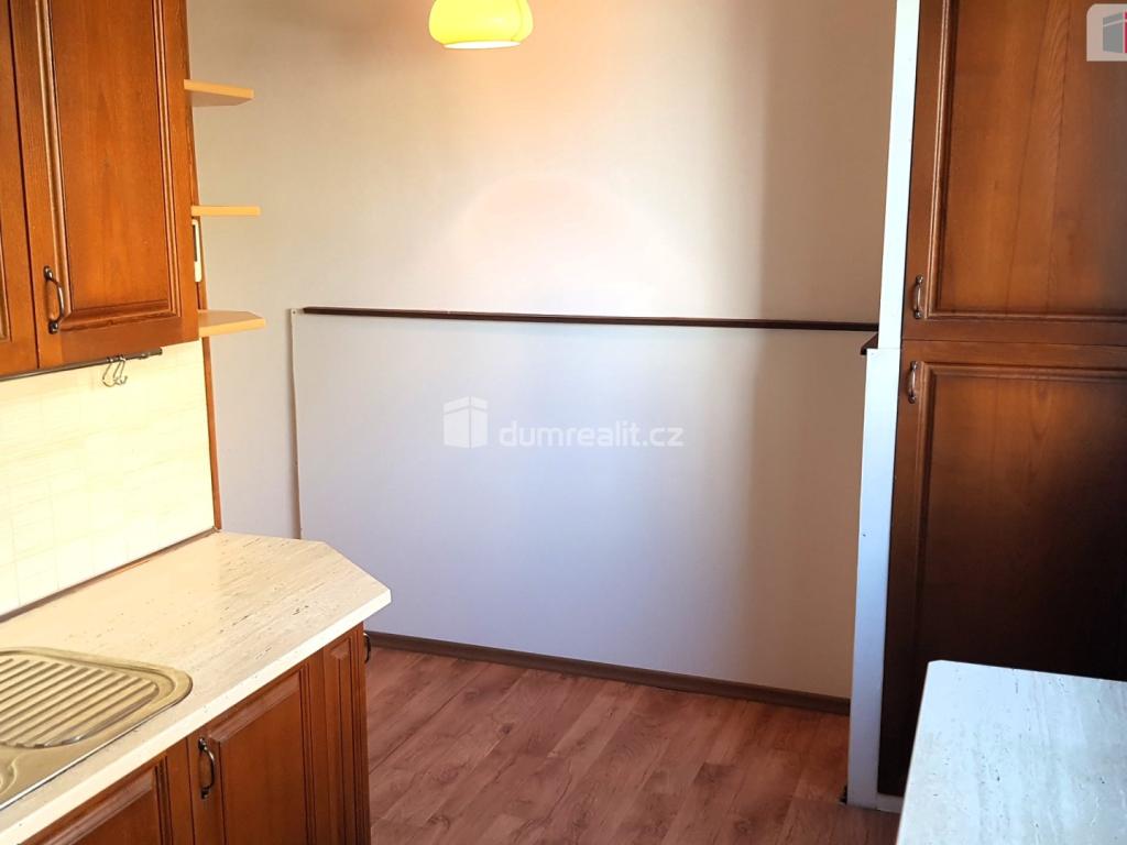 Prodej bytu 3+1 74 m2, Rousínov – náhled fotky 18