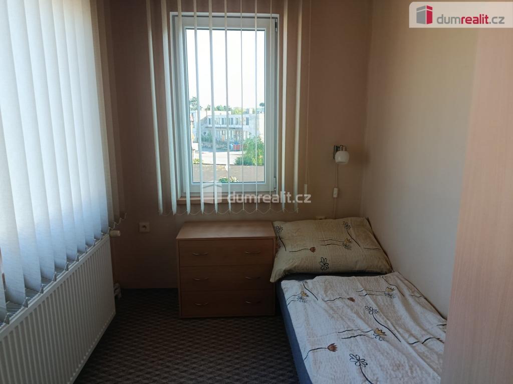 Pronájem bytu 4+1 125 m2, Praha – náhled fotky 11