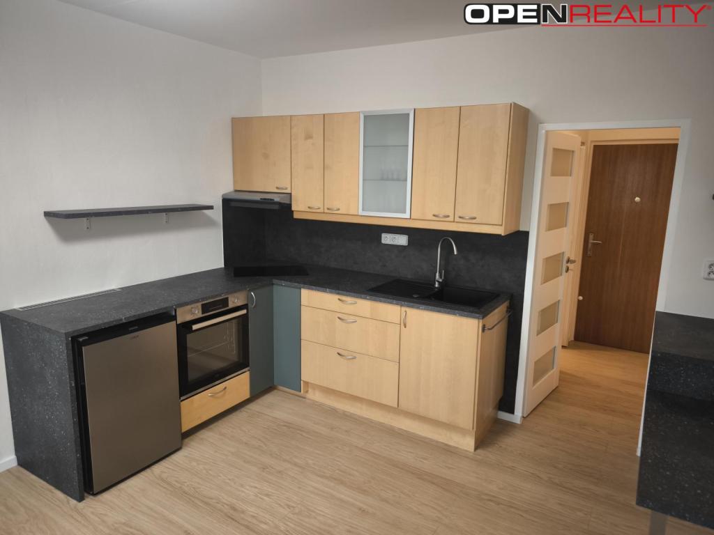 Pronájem bytu 2+kk 33 m2
