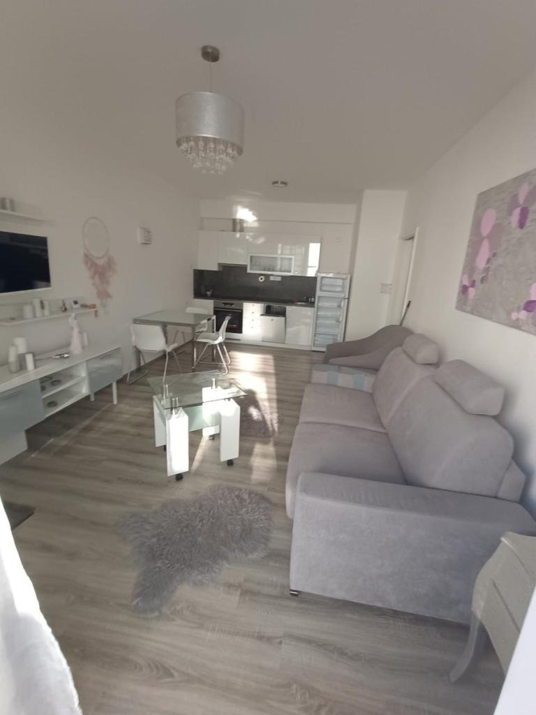 Pronájem bytu 2+kk 42 m2