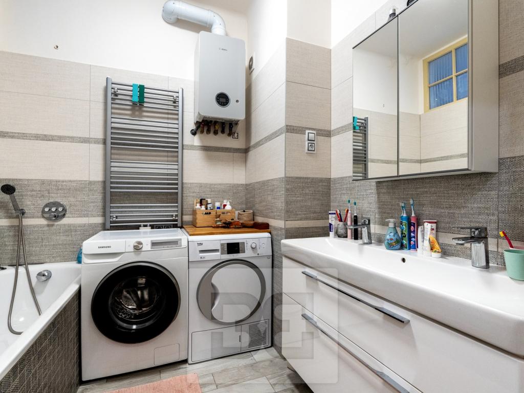 Prodej bytu 3+kk 97 m2, Praha – náhled fotky 12