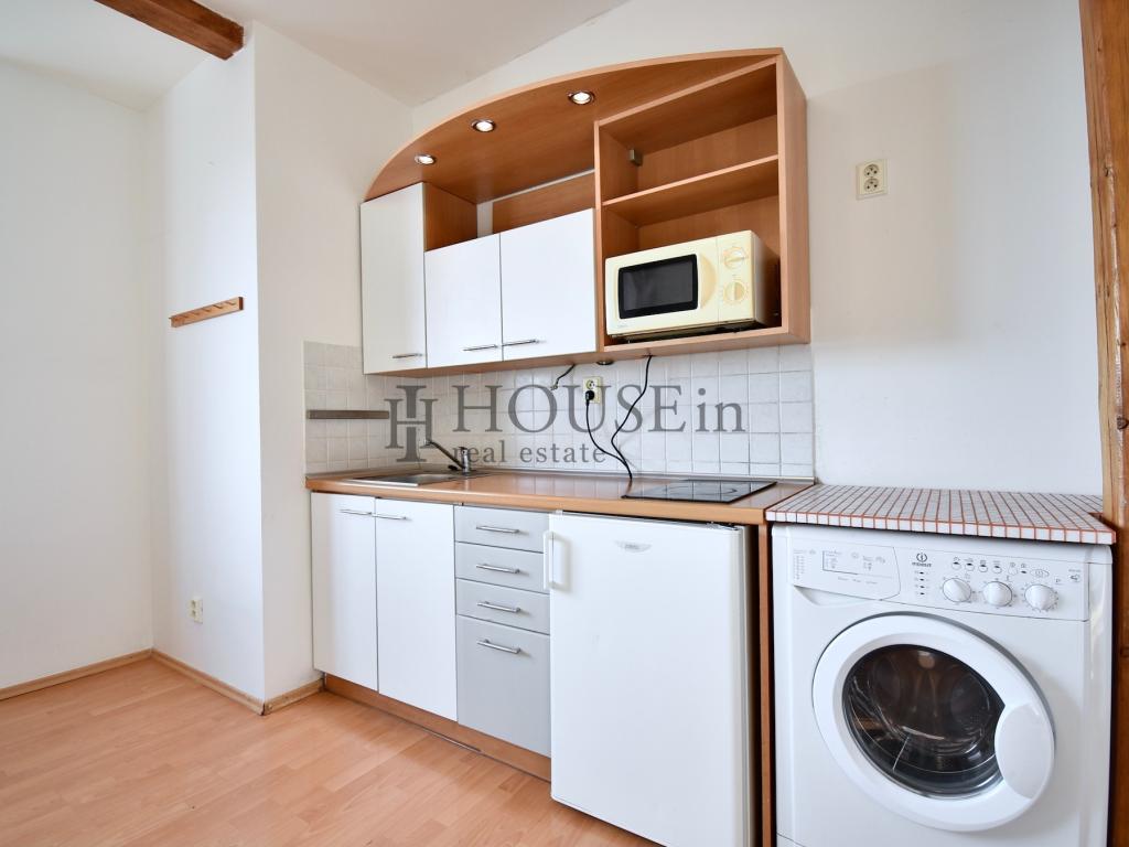 Pronájem bytu 1+kk 28 m2