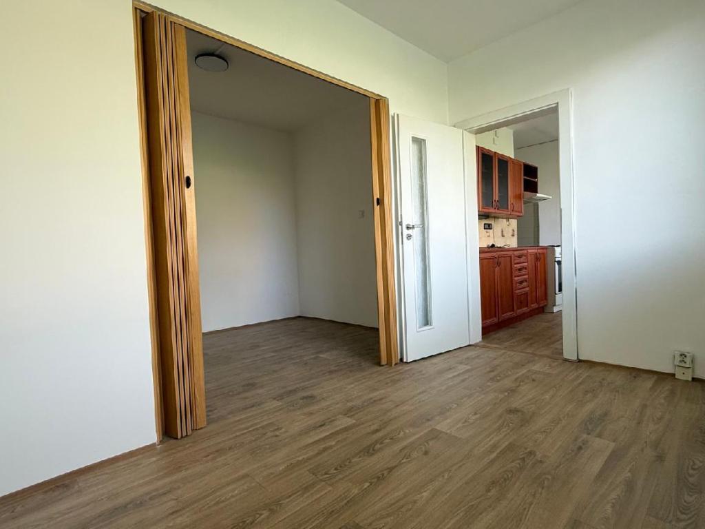 Pronájem bytu 2+1 49 m2