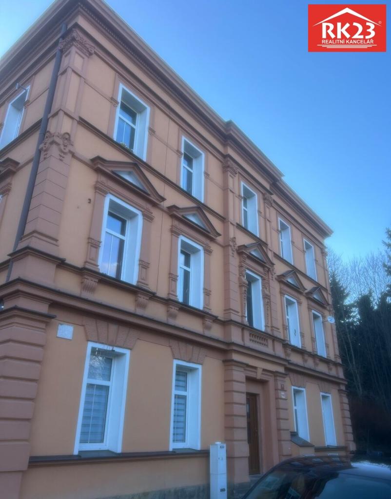 Pronájem bytu 1+kk 42 m2