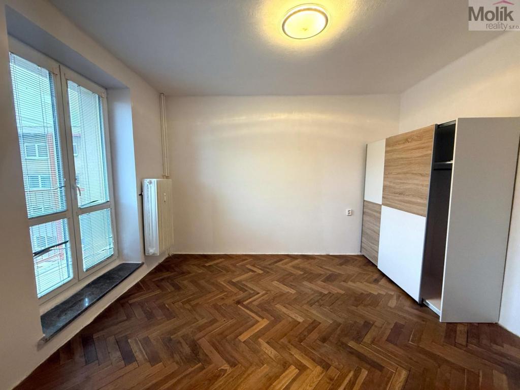 Pronájem bytu 1+1 36 m2