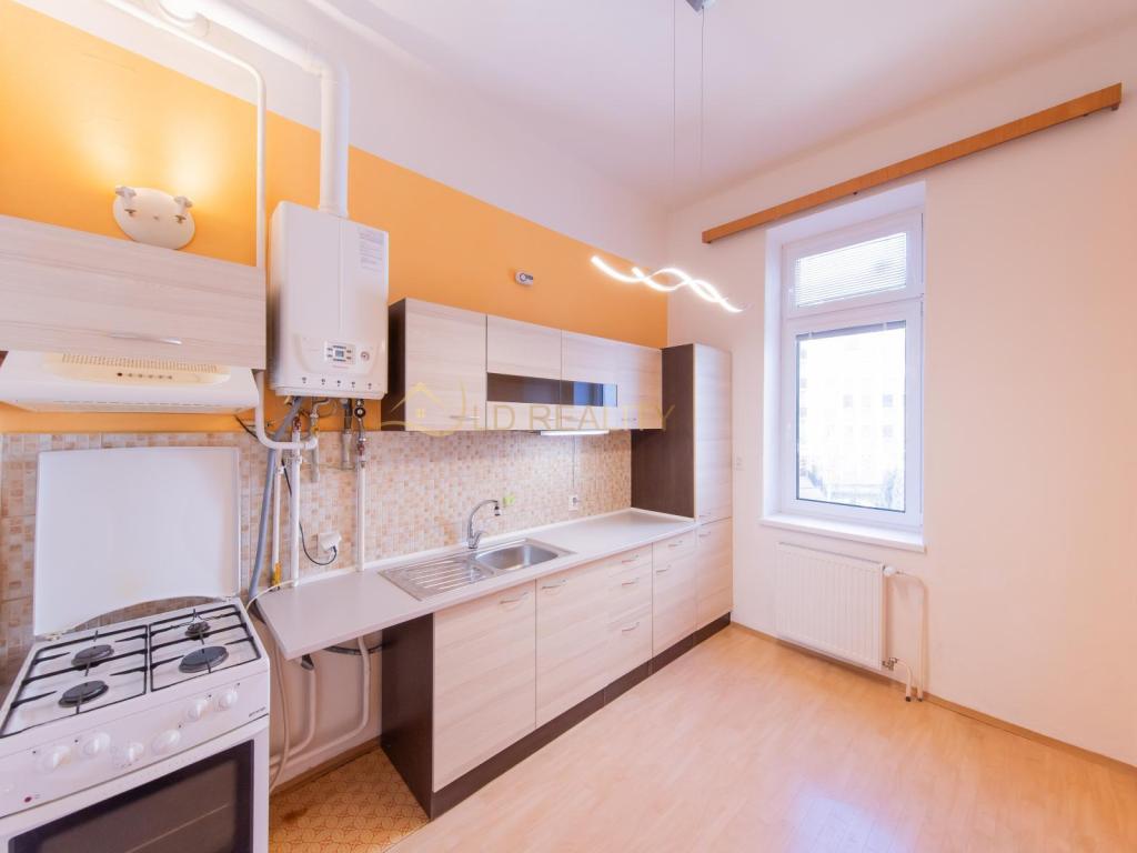 Pronájem bytu 2+1 56 m2