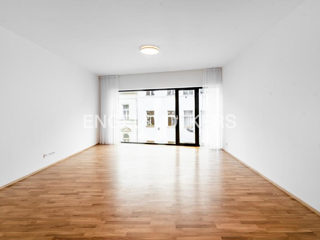 Pronájem bytu 3+kk 115 m2
