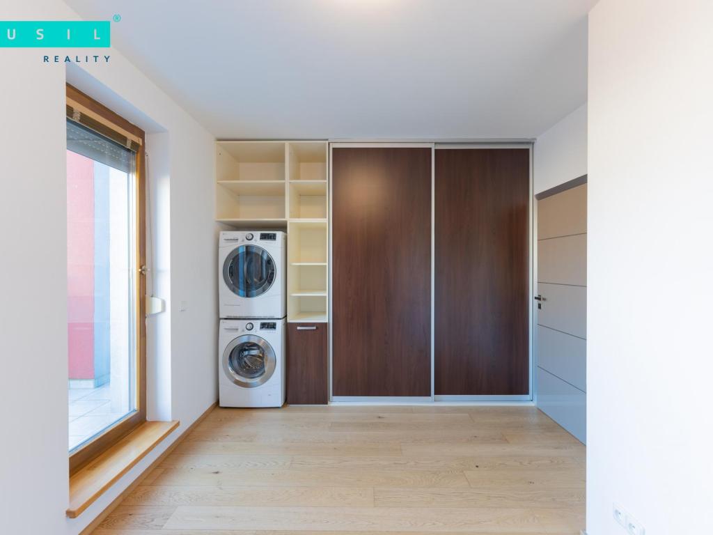 Pronájem bytu 4+kk 151 m2, Olomouc – náhled fotky 9