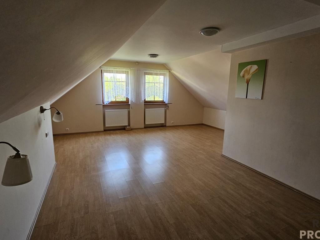 Prodej domu 369 m2, Jesenice – náhled fotky 14