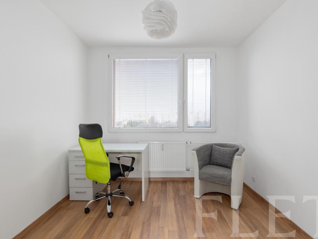 Prodej bytu 4+1 80 m2, Praha – náhled fotky 7