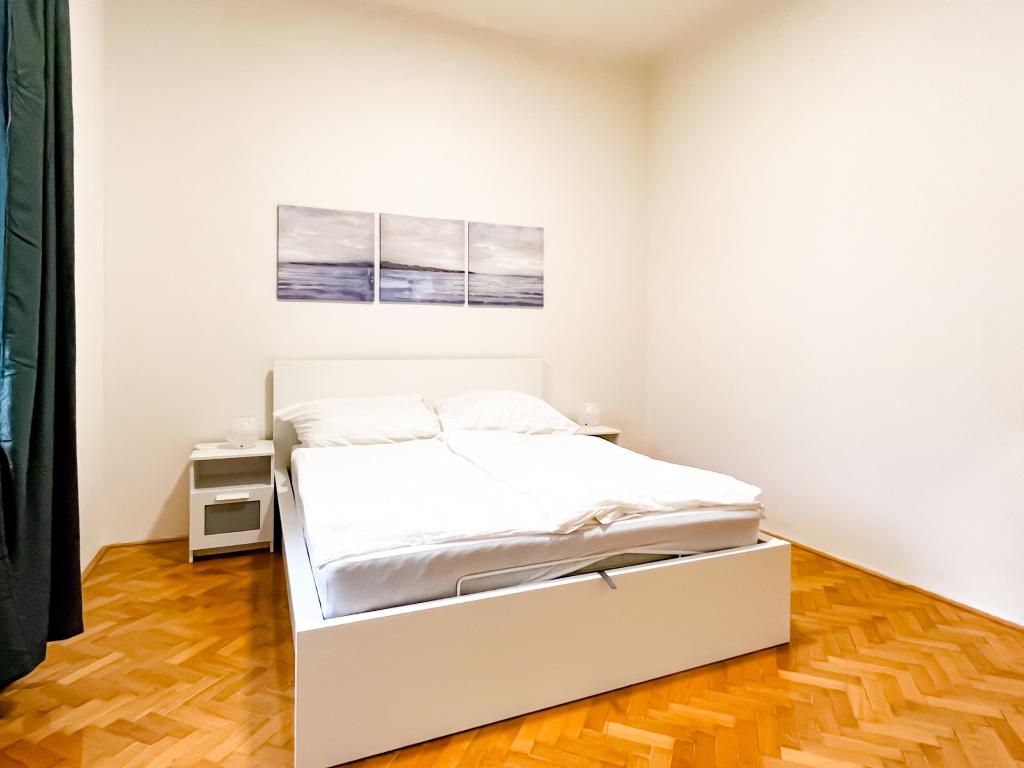 Pronájem bytu 2+kk 37 m2