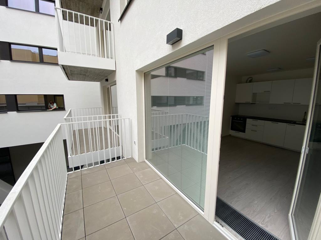 Pronájem bytu 1+kk 34 m2