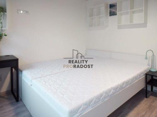 Pronájem bytu 2+1 31 m2