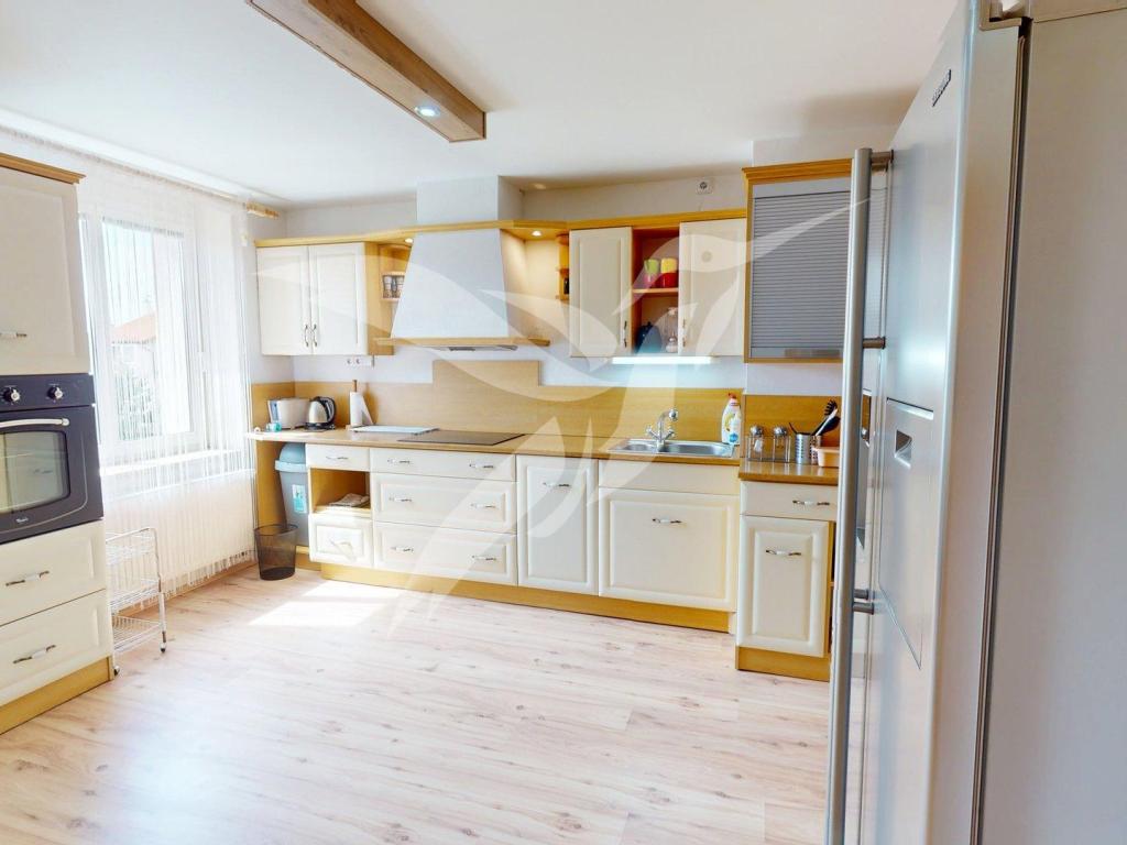 Pronájem bytu 3+1 150 m2