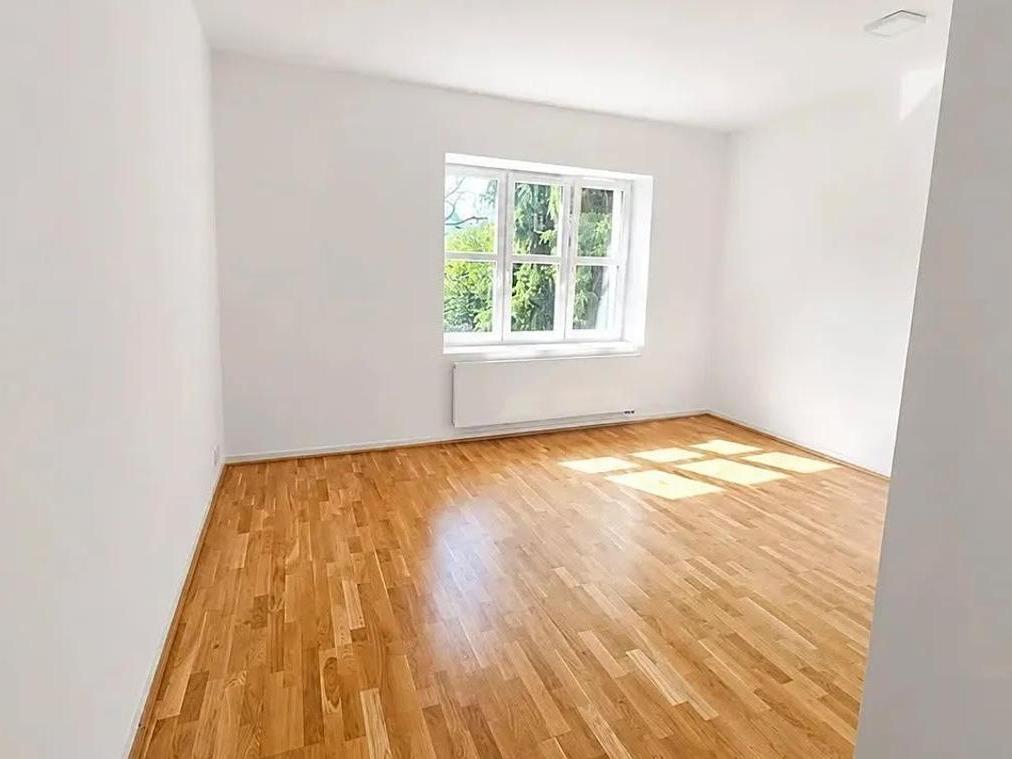 Pronájem bytu 4+kk 104 m2