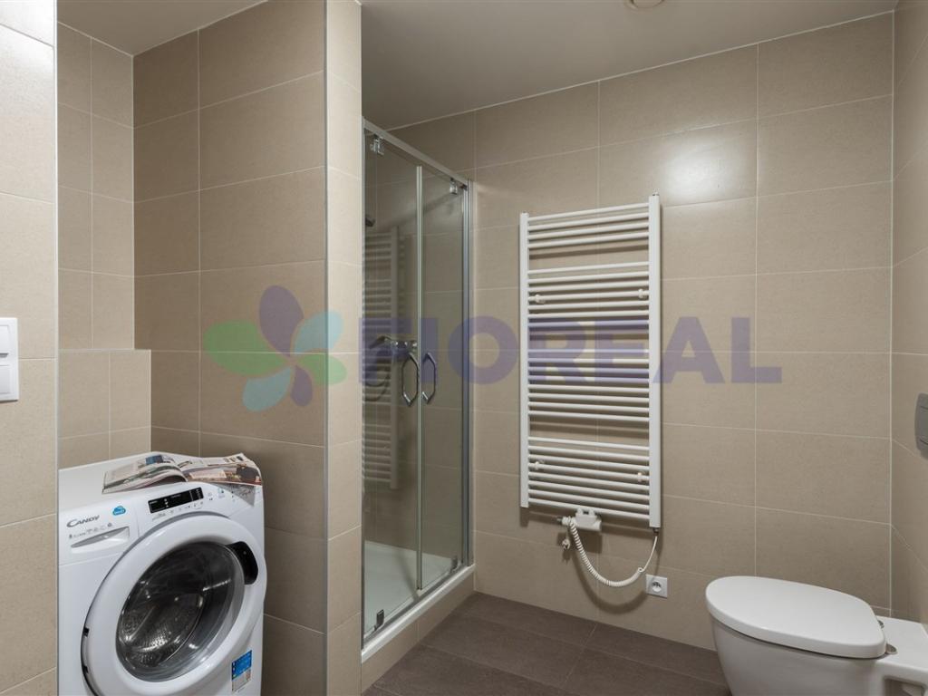 Pronájem bytu 4+kk 95 m2, Praha – náhled fotky 13