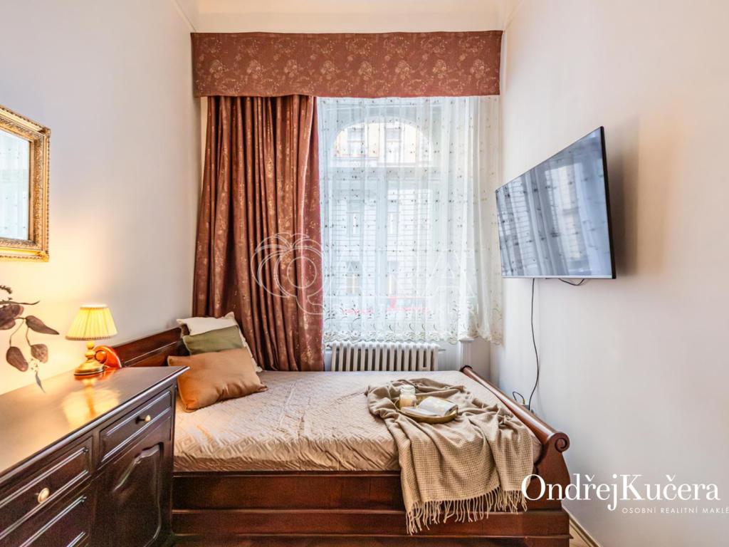 Prodej bytu 2+1 65 m2, Praha – náhled fotky 11