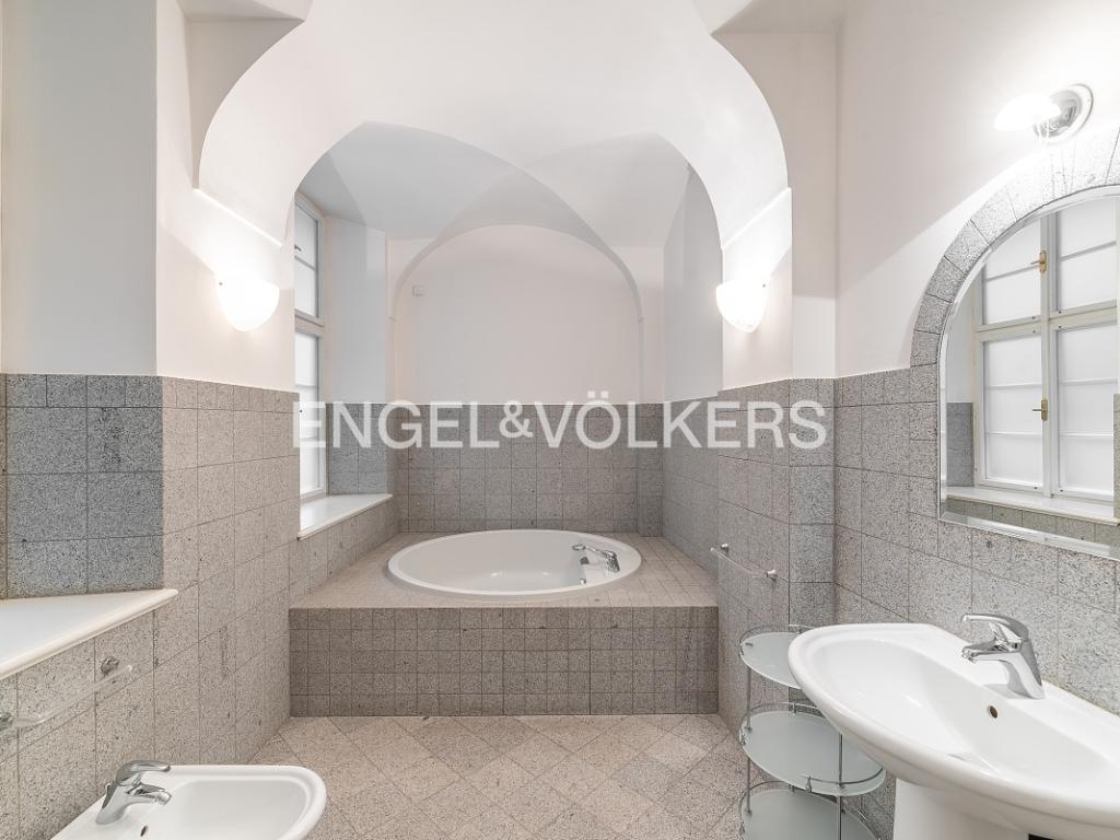 Pronájem bytu 2+1 94 m2