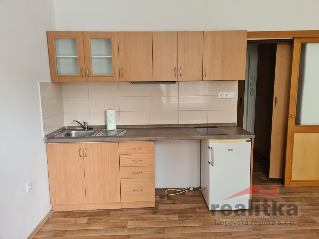 Pronájem bytu 1+kk 22 m2
