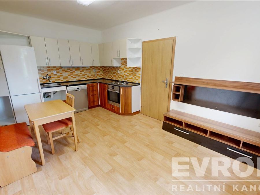 Pronájem bytu 2+kk 52 m2