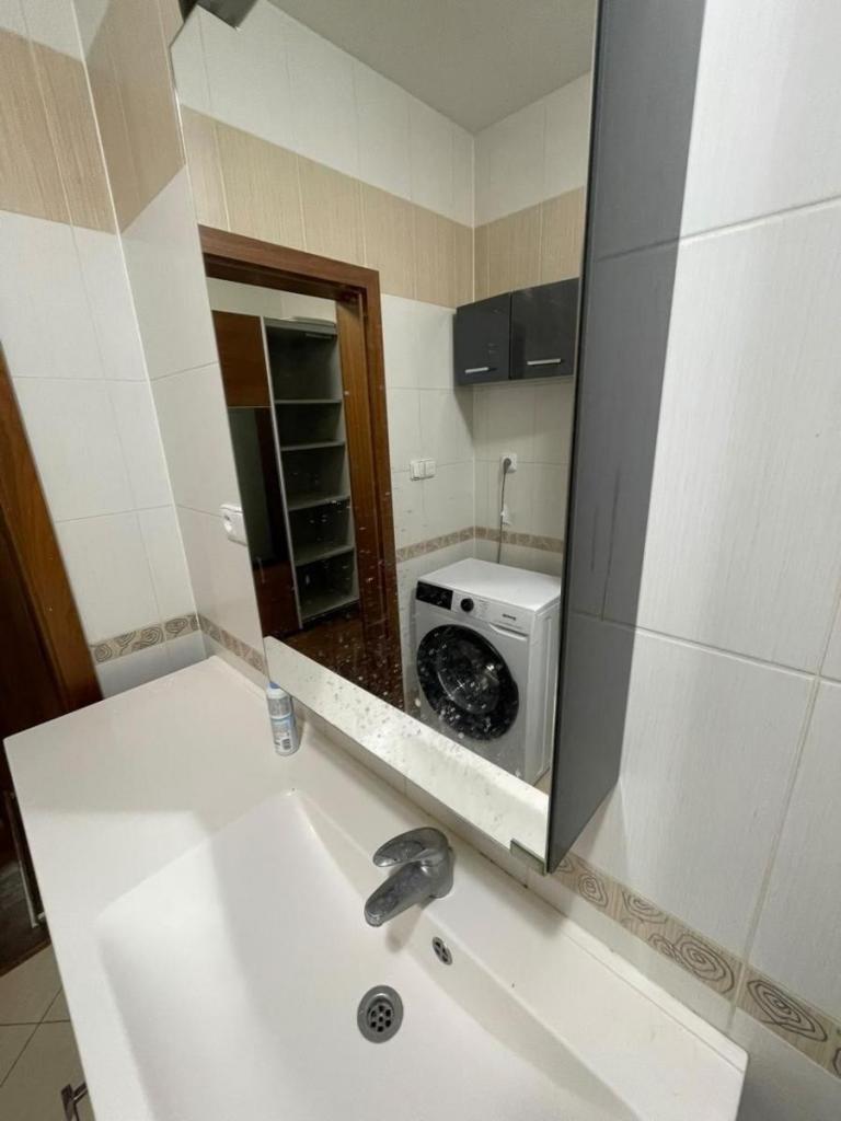 Pronájem bytu 2+kk 64 m2, Praha – náhled fotky 8