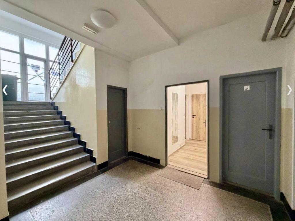 Pronájem bytu 1+1 40 m2, Praha – náhled fotky 7