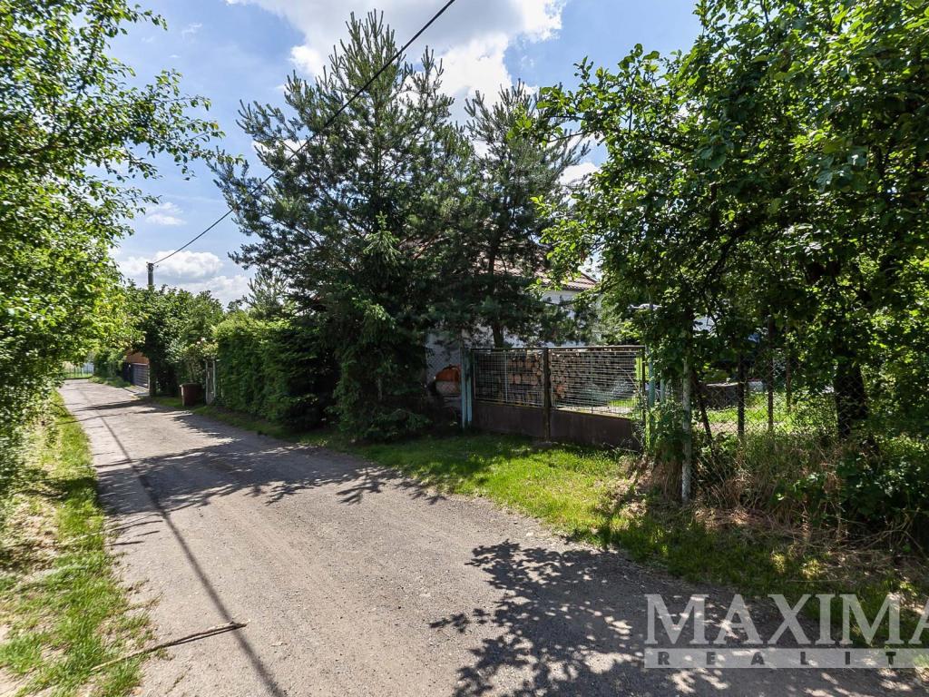 Prodej pozemku 890 m2, Praha – náhled fotky 6
